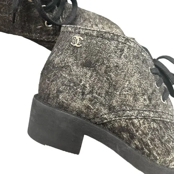 New in Box Chanel Lace Up Dark Grey Suede Calfskin Ankle Boots Womens 38 / US 7